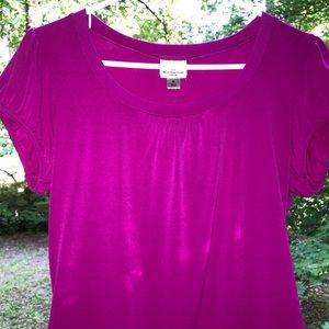 🔥SALE🌷Fuschia shirt, short sleeved, medium